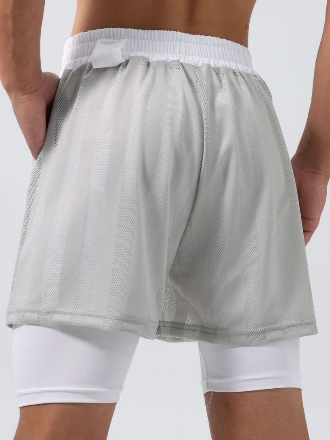 f26d77c3-aee6-4b4c-acaf-b70911560019-Max