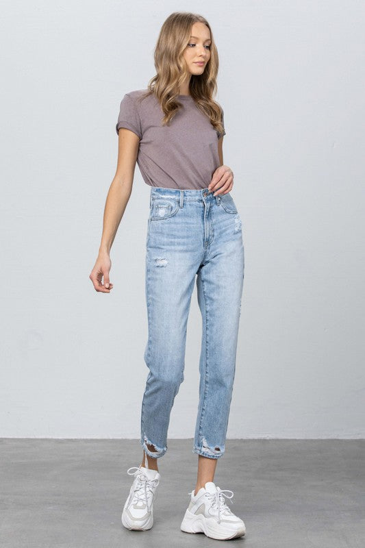 HIGH RISE TAPERED JEANS