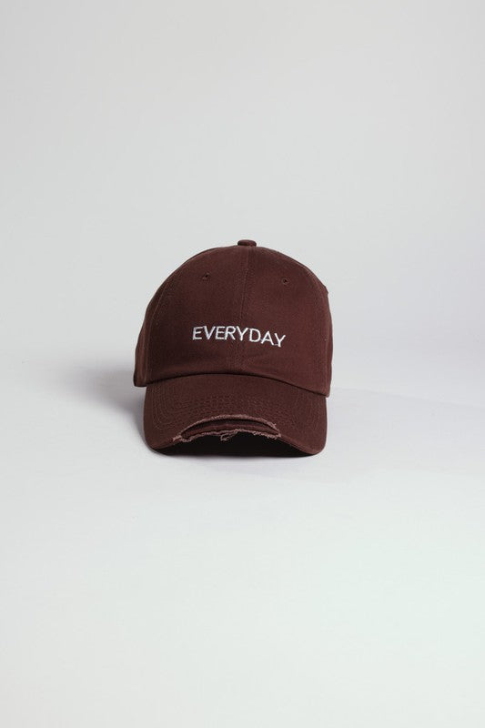 DISTRESSED EVERYDAY EMBROIDERED SNAPBACK CAP