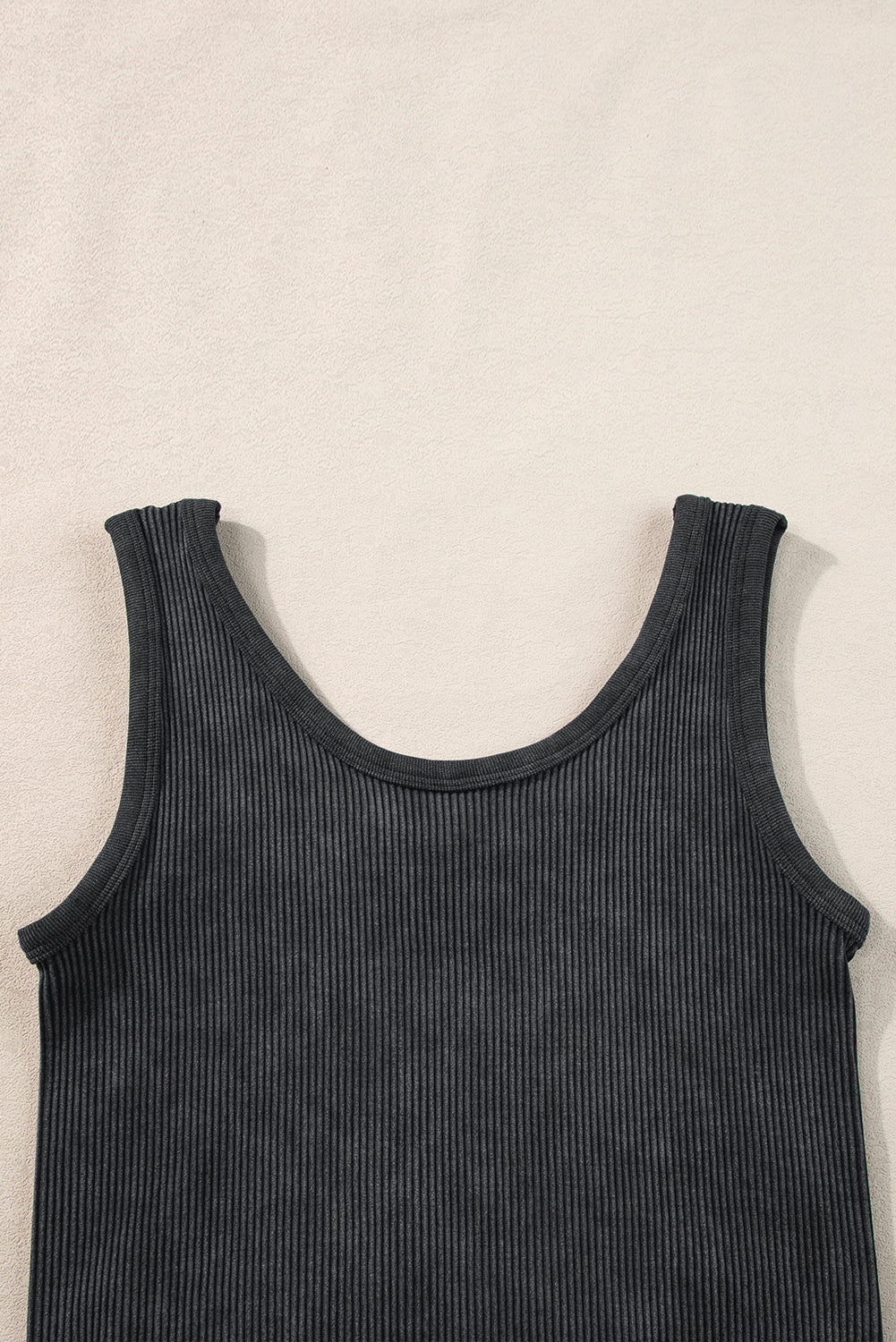 Black Ribbed Seamless Cropped Tank Top