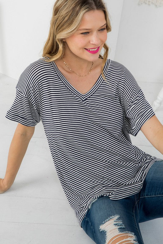 PIN STRIPE BOXY TOP